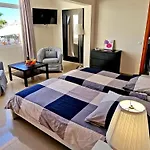 Charmantes In Mit Terrasse Und Gemeinsamem Pool By Interhome * Коста Калма